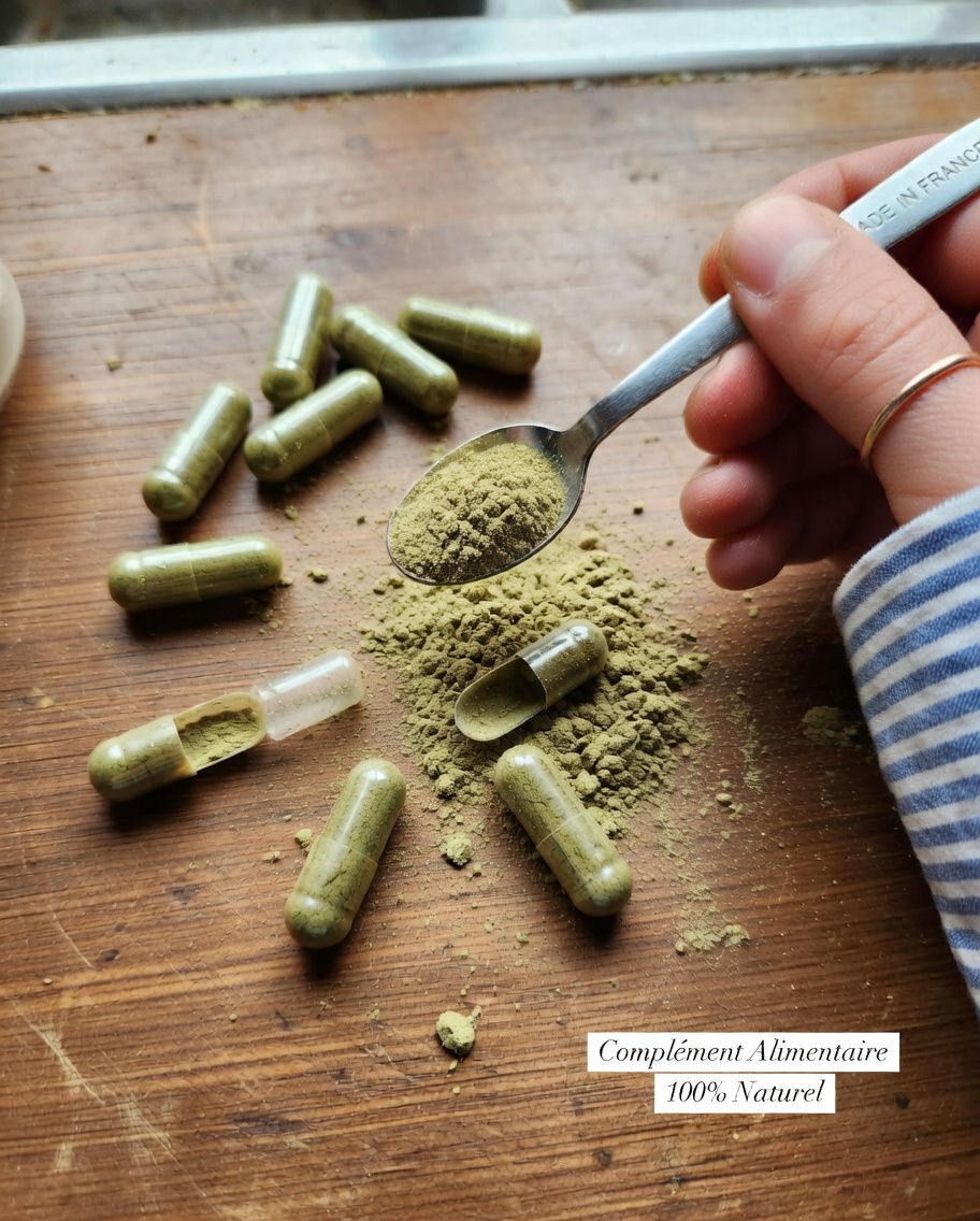 Pourquoi les hospitalisations dues aux suppléments « naturels » ont augmenté de 1 150 % et comment les aborder avec prudence