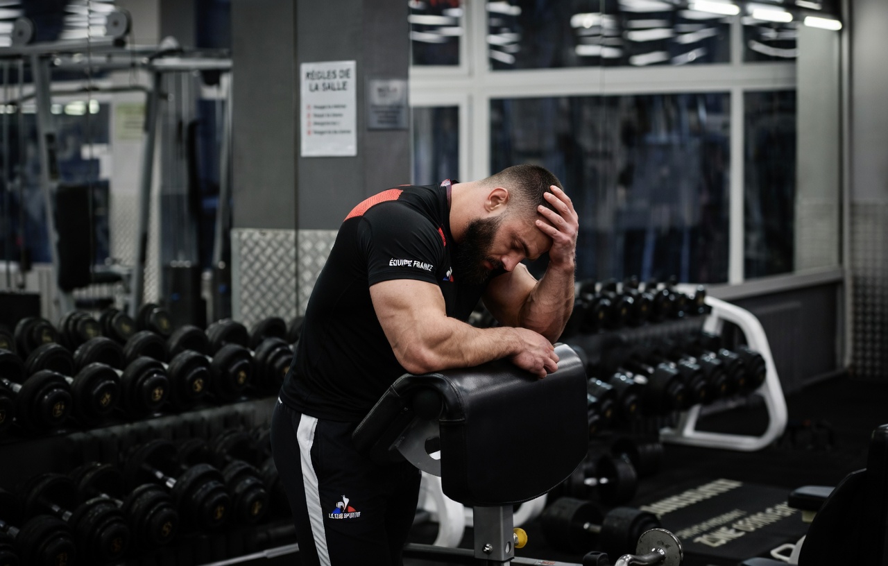 La testostérone baisse après 40 ans : quelle habitude une fois par semaine pourrait aider ?