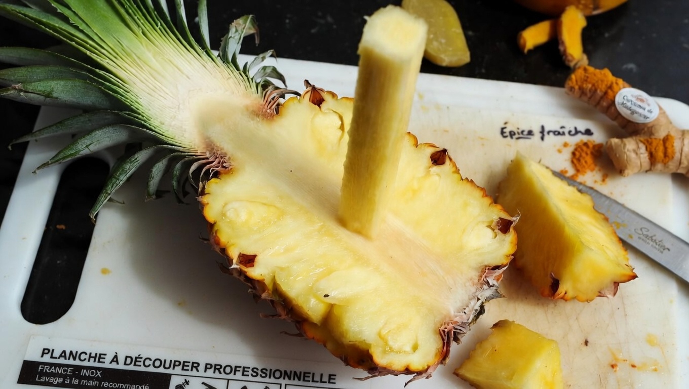 Soulagement de la douleur au genou : habitudes quotidiennes simples et aliments pour favoriser le confort articulaire