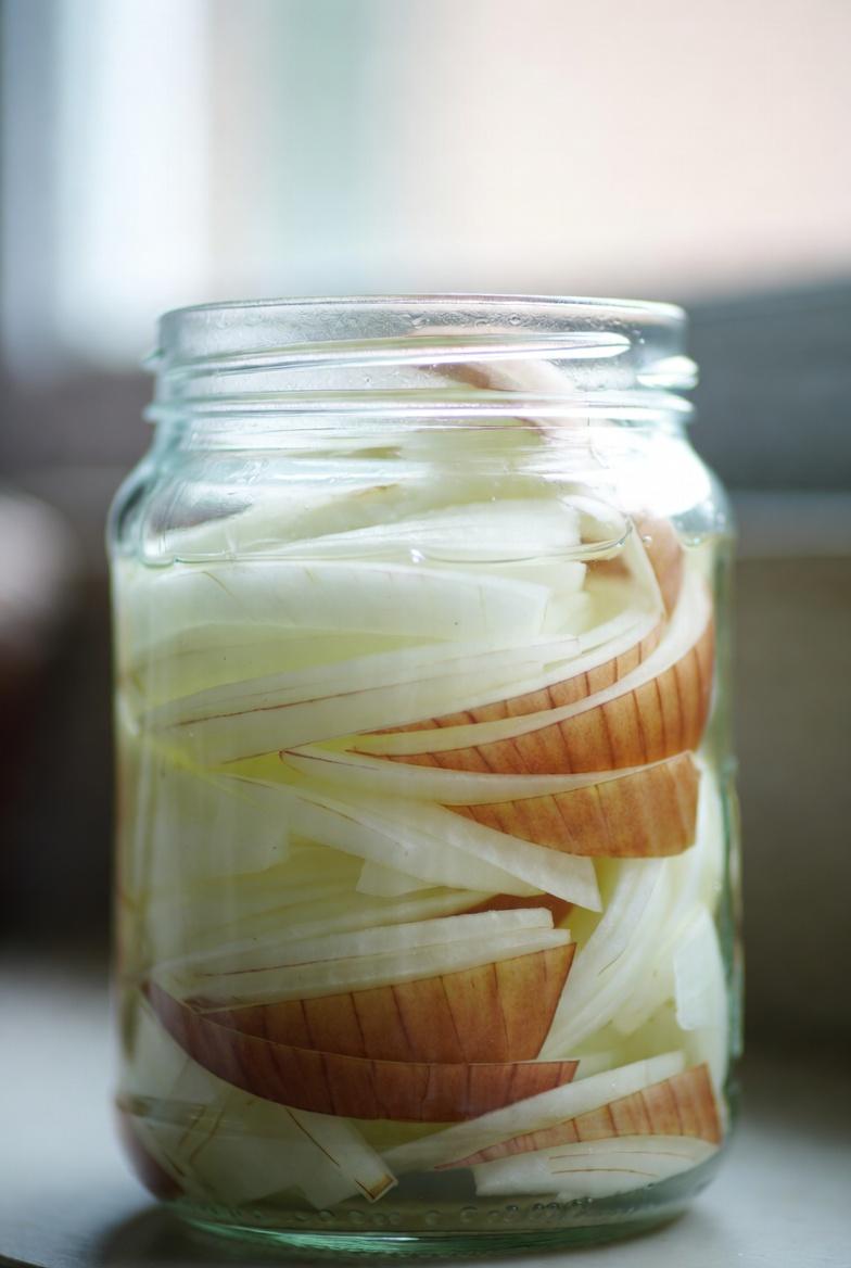 Quel rôle les oignons jouent-ils dans le soutien naturel de la santé des yeux à la maison ? Conseils utiles au quotidien