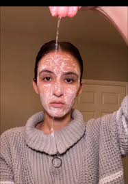 Pourquoi votre première boisson du matin compte après 60 ans