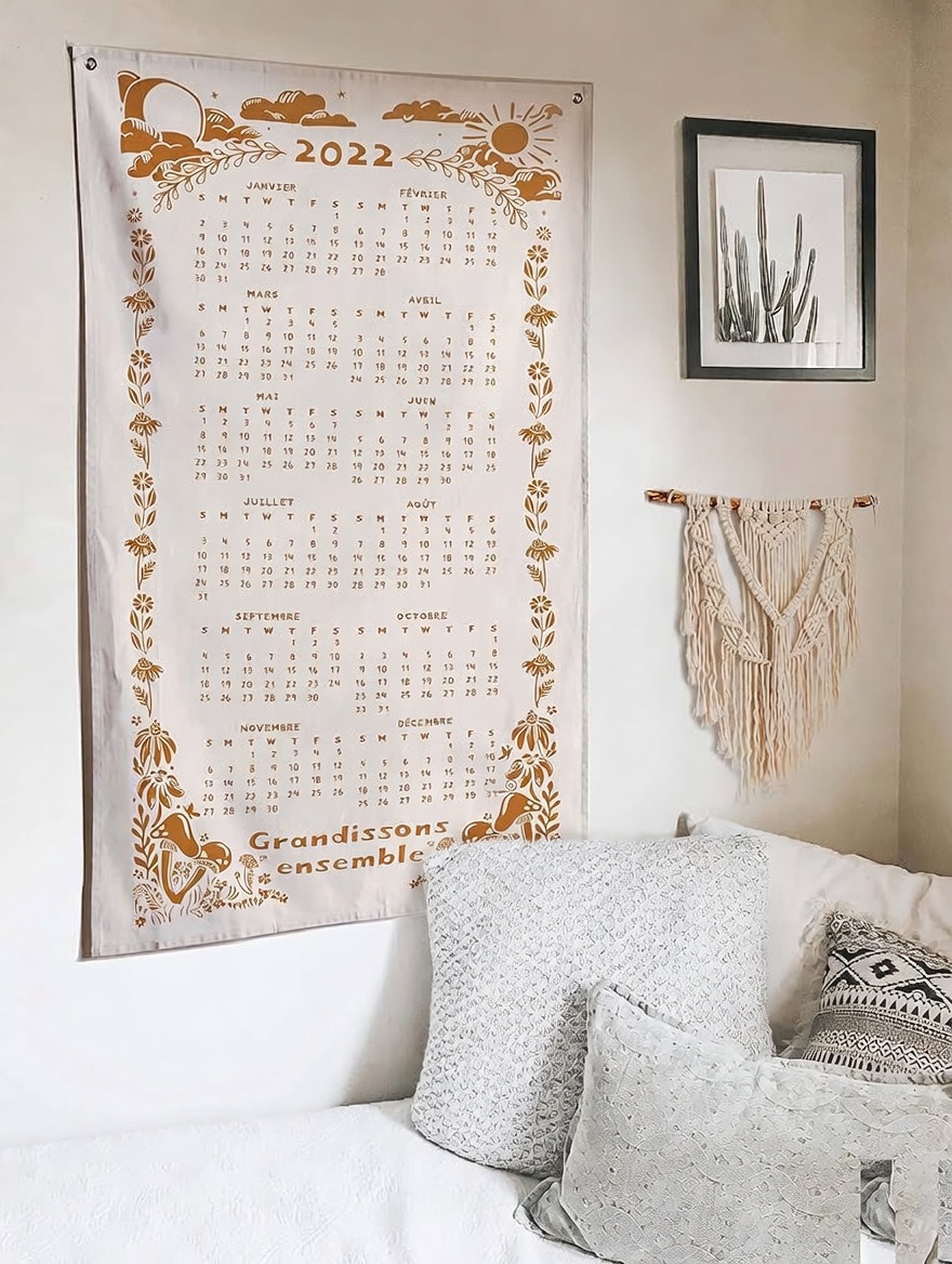 Ne suspends JAMAIS un CALENDRIER à CET ENDROIT _ IL ÉLOIGNE L’ARGENT et attire les mauvaises énergies _ Feng Shui